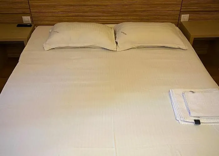 Апартаменти Dmt Rin Grand