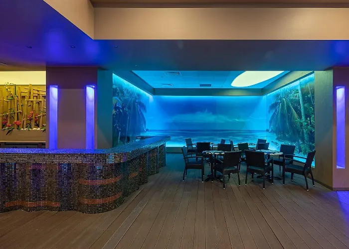 Апартаменты Dmt Rin Grand Бухарест