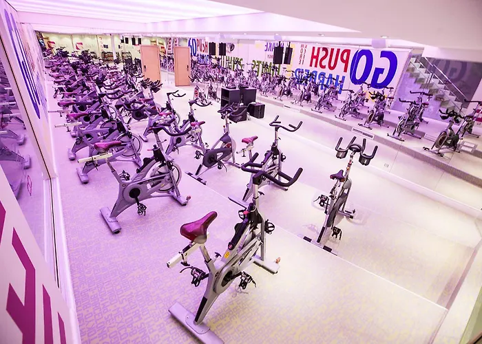 Апартаменти Dmt Rin Grand *